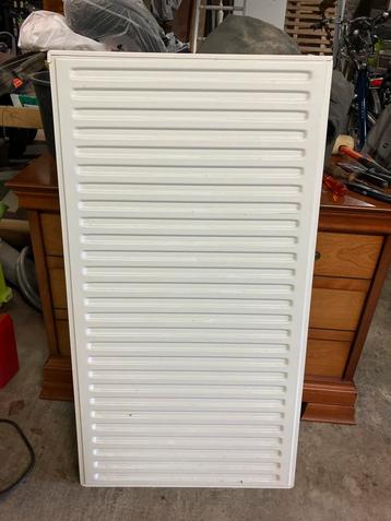 Radiator 110x60 T22 - Perfecte Verwarming! beschikbaar voor biedingen