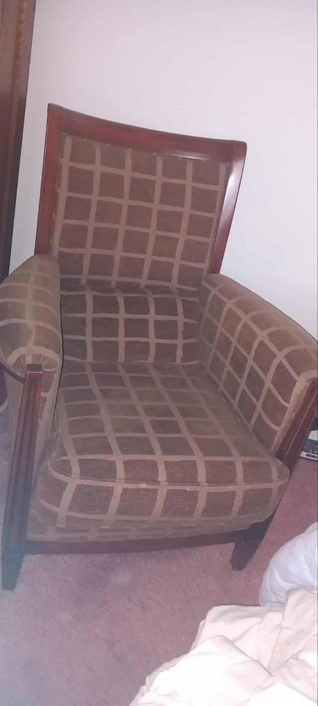 Twee Fauteuils: Geruit & Effen - Apart te Koop, Huis en Inrichting, Fauteuils, Ophalen