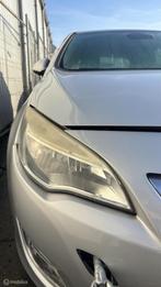 Koplamp rechts Opel Astra J ('09-'15), Gebruikt, Opel, Ophalen of Verzenden, Opel