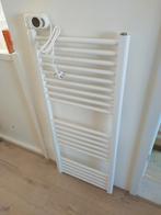 Electrische verwarming badkamer, Doe-het-zelf en Verbouw, Verwarming en Radiatoren, Ophalen, Radiator, Minder dan 60 cm, Zo goed als nieuw