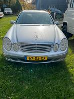Nette mercedes. W211 motor kapot, Auto's, Mercedes-Benz, Automaat, Achterwielaandrijving, Stationwagon, Stoelverwarming