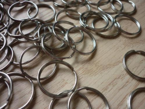 NIEUW sleutelringen 25mm en ook karabijn sluitingen, Hobby en Vrije tijd, Knutselen, Nieuw, Materiaal, Ophalen of Verzenden