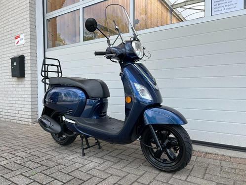 Nieuwstaat Sym Fiddle 3 bromscooter. Geel kenteken. 45km 4T, Fietsen en Brommers, Scooters | SYM, Zo goed als nieuw, Fiddle, Maximaal 45 km/u