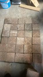 Oude tegeltjes (estrikken), Ophalen, Gebruikt, Minder dan 5 m², Minder dan 20 cm