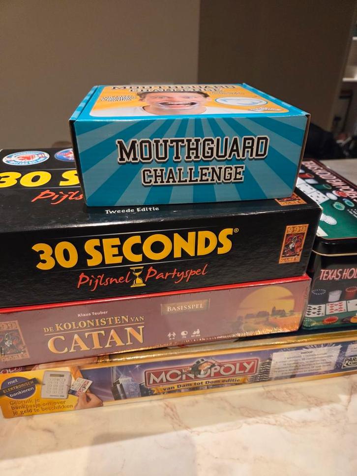 Diverse gezelschapsspellen - Catan nieuw!, Hobby en Vrije tijd, Gezelschapsspellen | Bordspellen, Gebruikt, Drie of vier spelers