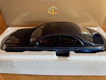 AUTOART 1/18 B66962157 MAYBACH 57 MET. BLUE MIB beschikbaar voor biedingen