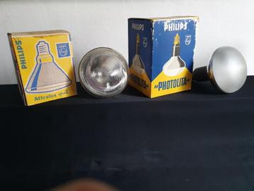 Philips Attralux en Philips Photolita Retro lampen in doos