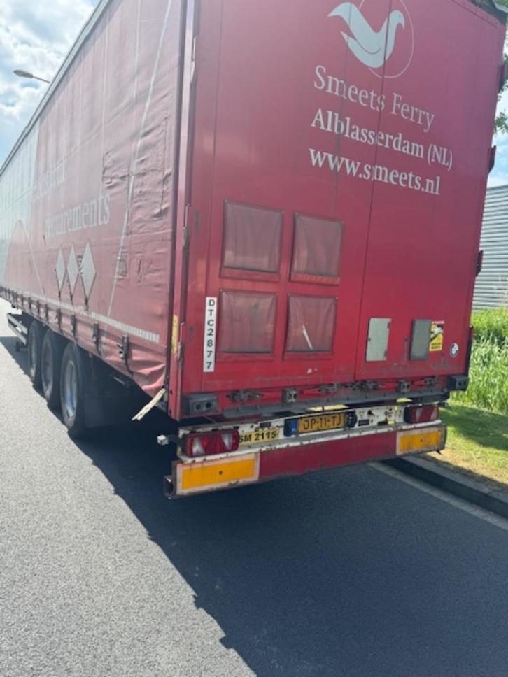 KOGEL Opleggers  S24-1  bouwjaar 2017, Auto's, Vrachtwagens, Bedrijf, Aanhangers en Opleggers, Rood, Ophalen