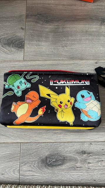 Pokemon Etui beschikbaar voor biedingen