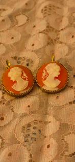 Vintage Camee Oorbellen, Sieraden, Tassen en Uiterlijk, Oorbellen, Ophalen of Verzenden, Overige materialen
