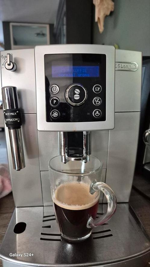 Delonghi koffiebonen machine werkt goed, Witgoed en Apparatuur, Koffiezetapparaten, Zo goed als nieuw, Koffiebonen, Koffiemachine