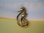 Broche zeepaard Piscitelli  7.2x4.0 cm., Sieraden, Tassen en Uiterlijk, Broches, Verzenden, Zo goed als nieuw, Goud, Overige materialen
