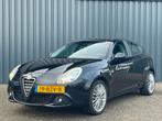 Alfa Romeo Giulietta 1.4 Turbo 2011 Zwart, Auto's, Alfa Romeo, Voorwielaandrijving, Stof, Zwart, 4 cilinders