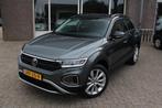 Volkswagen T-Roc 1.5 TSI Apple/Android carplay, Parkeer assi, Auto's, Stof, 4 cilinders, 150 pk, Traction-control