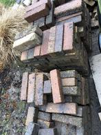 Gratis hoofdzakelijk rode waaltjes, Ophalen, Gebruikt, Beton, Klinkers