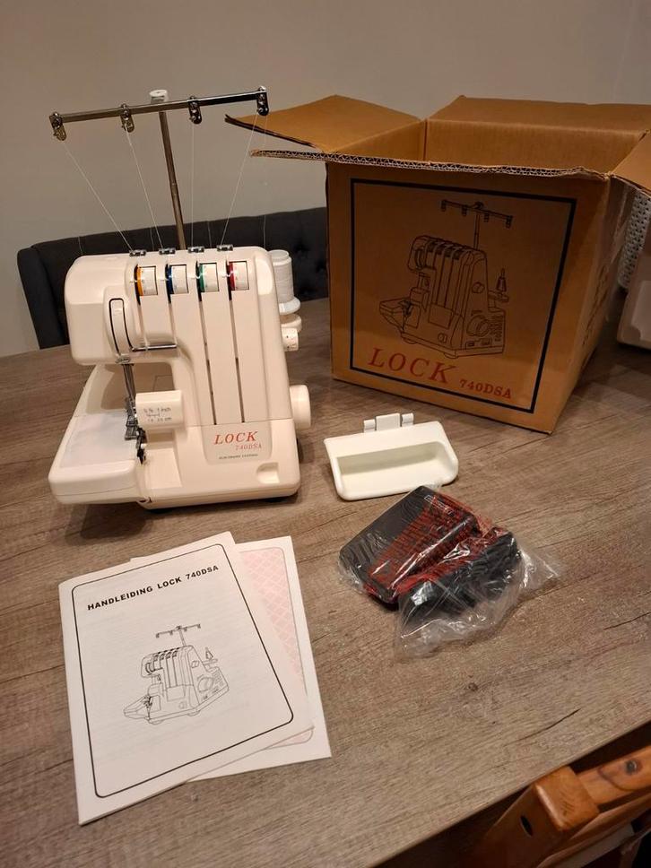 Lockmachine LOCK 740DSA - Nieuw in doos!, Hobby en Vrije tijd, Naaimachines en Toebehoren, Nieuw, Lockmachine, Overige merken