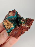 Dioptaas met mimetiet, Ophalen of Verzenden, Mineraal