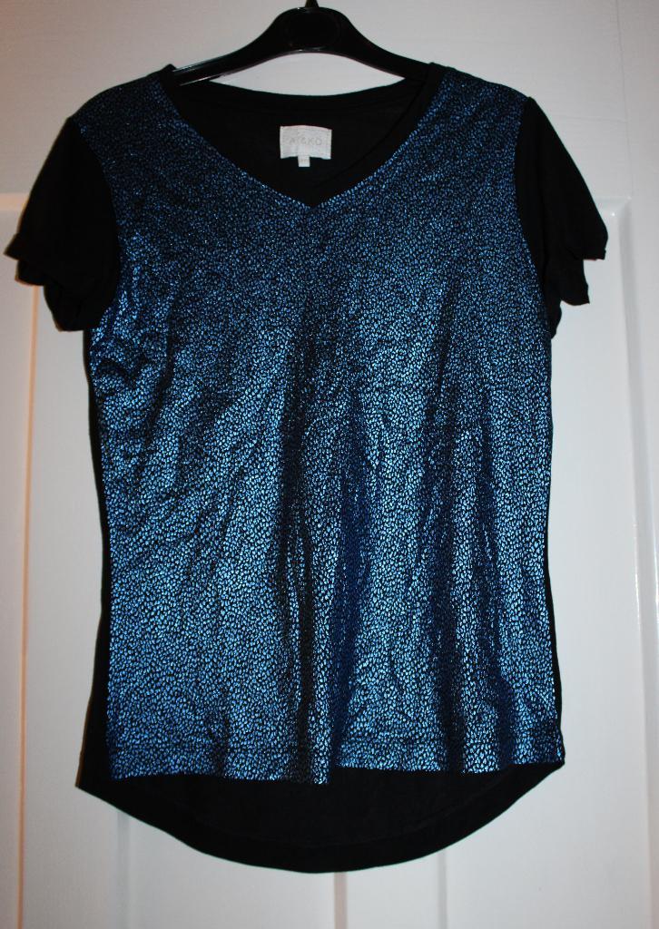 Glansshirt van Ai&Ko 152, Kinderen en Baby's, Kinderkleding | Maat 152, Gebruikt, Meisje, Shirt of Longsleeve, Ophalen of Verzenden