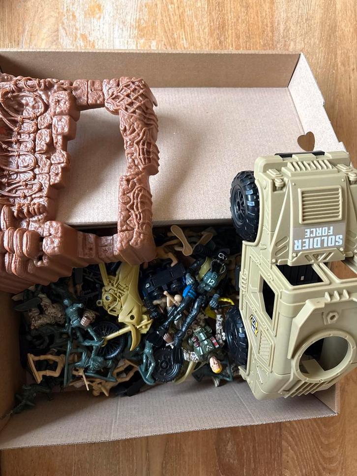 Leger Poppetjes en Voertuigen, Kinderen en Baby's, Speelgoed | Actiefiguren, Gebruikt, Ophalen