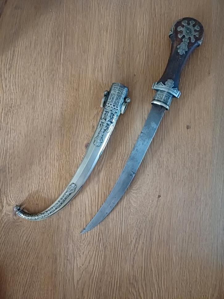 Prachtige traditionele Berber koummya, Antiek en Kunst, Kunst | Overige Kunst, Ophalen of Verzenden