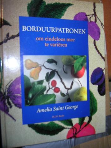 Borduurpatronen om eindeloos mee te variëren. + verkoop DMC beschikbaar voor biedingen