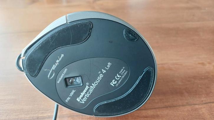 Evoluent 4 verticale muis linkshandig, Computers en Software, Muizen, Zo goed als nieuw, Linkshandig, Ophalen of Verzenden