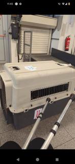 IATA Transportbox / reisbench hond (H) 75 cm x (L) 100 cm, Dieren en Toebehoren, Hondenbenches, Zo goed als nieuw, Ophalen