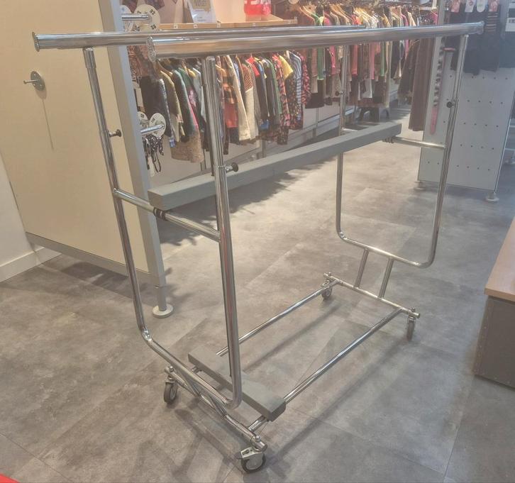 Kledingrek dubbel rek op wielen, is opvouwbaar, Kleding | Dames, Kledingrekken, Gebruikt, Met wielen, Ophalen