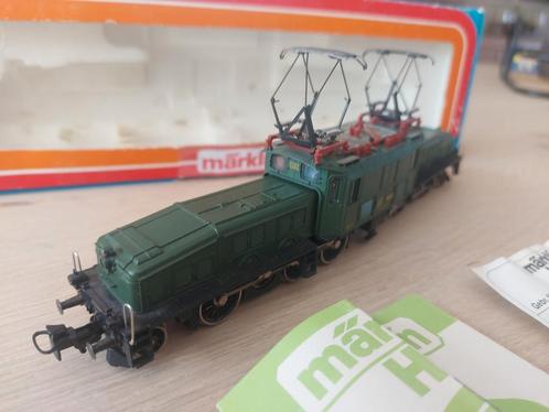 Märklin, SBB/CFF krokodil e-loc 13302 artnr 3056 in ovp, Hobby en Vrije tijd, Modeltreinen | H0, Zo goed als nieuw, Locomotief