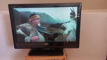 Toshiba 32 inch tv beschikbaar voor biedingen