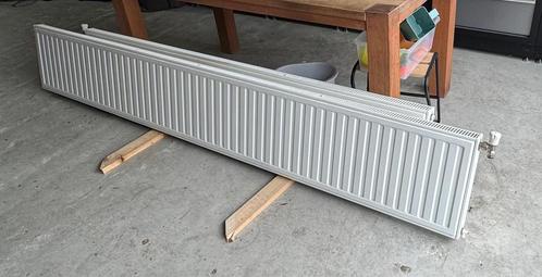 2 radiatoren, Doe-het-zelf en Verbouw, Verwarming en Radiatoren, Gebruikt, Radiator, 800 watt of meer, 30 tot 80 cm, 150 cm of meer