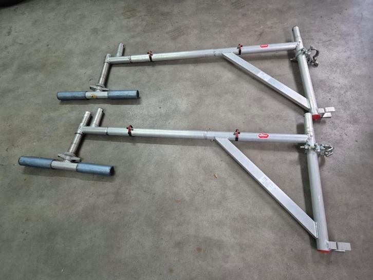 asc / wienesse / Euroscaffo uitwijkconsool dakkapel steiger, Doe-het-zelf en Verbouw, Steigers, Zo goed als nieuw, Rolsteiger of Kamersteiger