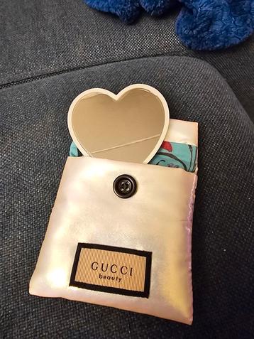 Gucci Beauty Spiegel (limited edition) met Hoesje beschikbaar voor biedingen