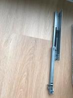 Geleider lades 8 stuks, Ophalen, Zo goed als nieuw, 250 mm of meer