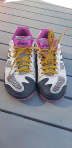 Hockeyschoenen Asics maat 38, Ophalen of Verzenden, Gebruikt, Schoenen