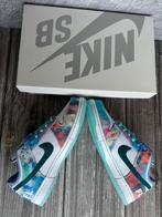 Nike SB Dunk Low Futura - Maat 42.5, Ophalen of Verzenden, Gedragen, Overige kleuren, Sneakers of Gympen