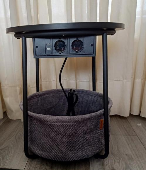 Vasagle (Sidetable met usb aansluiting), Huis en Inrichting, Tafels | Sidetables, Nieuw, 25 tot 50 cm, 100 tot 150 cm, Rond, Ophalen