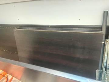 Basis Pax kast 75x236 en twee planken zwart