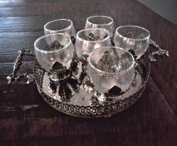 Zwaar verzilverde Likeurglaasjes op Dienblad beschikbaar voor biedingen