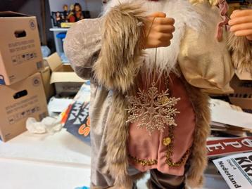 Etalage kerstman  beschikbaar voor biedingen