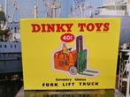 Dinky Toys nr 401 Coventry Climax Fork Lift Truck (2)  1/43, Hobby en Vrije tijd, Dinky Toys, Gebruikt, Verzenden, Tractor of Landbouw