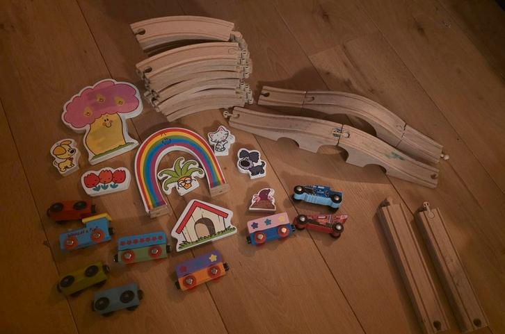 Woezel en Pip Treinset + Hotwheels Uitbreiding, Kinderen en Baby's, Speelgoed | Houten speelgoed, Gebruikt, Ophalen