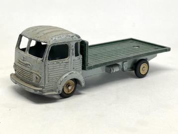 Dinky Toys 33 - Simca Cargo - 1/43 beschikbaar voor biedingen