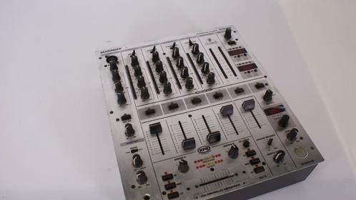 Behringer Pro Mixer DJX700 – met Effecten, Muziek en Instrumenten, Mengpanelen, Gebruikt, Minder dan 5 kanalen, Microfooningang