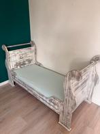 Houten peuter / kinder bed met lattenbodem incl. Matras, Ophalen, 70 tot 85 cm, Zo goed als nieuw, Matras