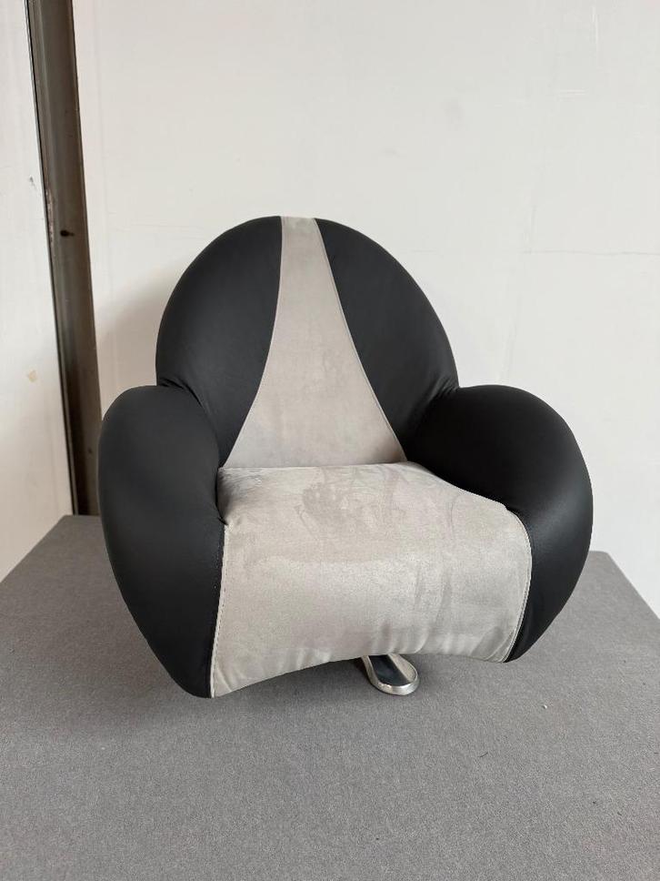 Leolux Posada fauteuil opnieuw gestoffeerd, Huis en Inrichting, Fauteuils, Zo goed als nieuw, Leer, Metaal, Stof, 50 tot 75 cm