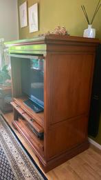 Kersenhout TV kast (137 cm hoog-106 cm breed-65 cm diep, 70 tot 120 cm, 120 tot 170 cm, Ophalen of Verzenden, Zo goed als nieuw