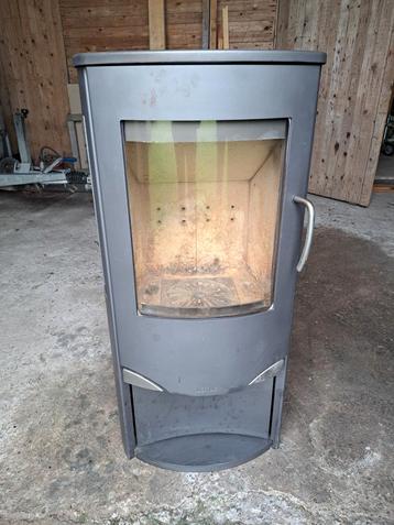 Lotus Prio 6 Houtkachel beschikbaar voor biedingen