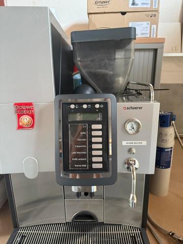 Koffiemachine beschikbaar voor biedingen