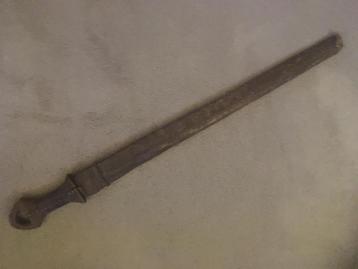 antiek groot zwaard Afrikaans? beschikbaar voor biedingen